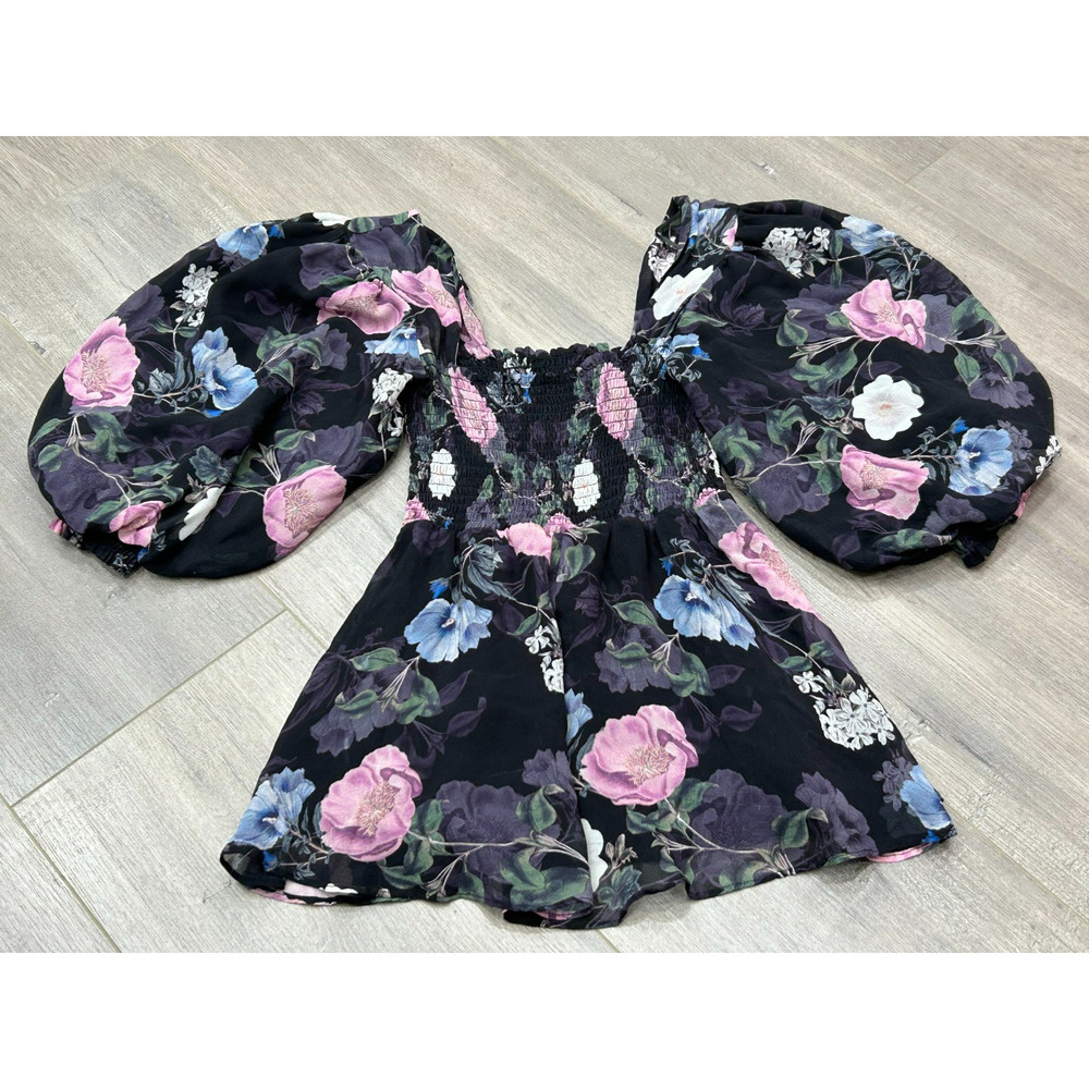 Nicholas Women's Black Floral Smocked Puff‎ Sleeve Baby Doll Top Silk Y2K Size 2